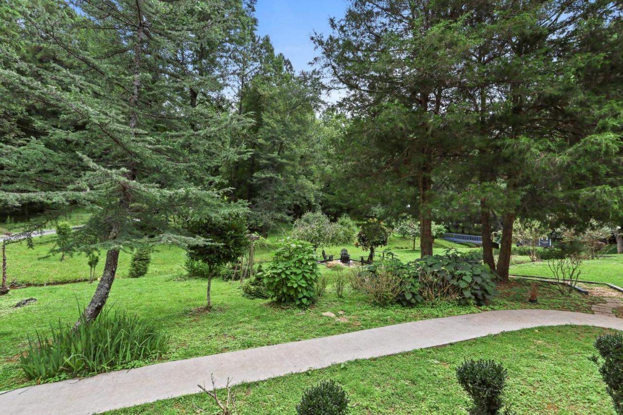 2 Separate Cabins Along A Peaceful Creek With Resort Amenities Ellijay Εξωτερικό φωτογραφία
